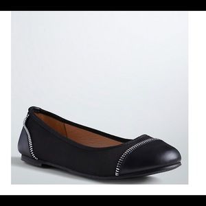Sz 11 torrid ZIPPER EMBELLISHED FLATS (WIDE WIDTH)